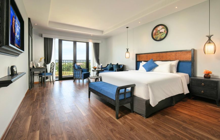 SHINING RIVERSIDE HOI AN HOTEL & SPA
