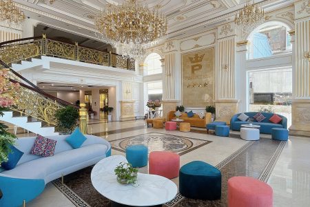 PARACEL HOTEL