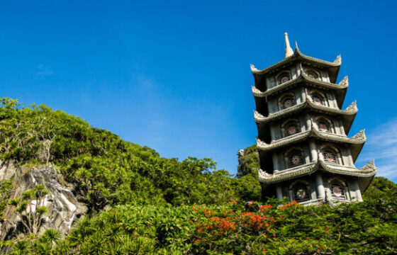 Linh Ung – Marble Mountains – Cham Museum – Bridges – Han Market